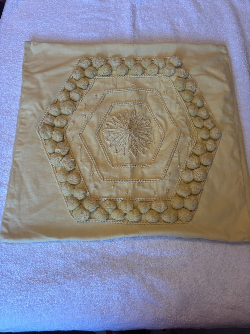 Pottery Barn - Decorative Yellow Pillow Cover w/ Pom Pom Hexagon Design. 20x20